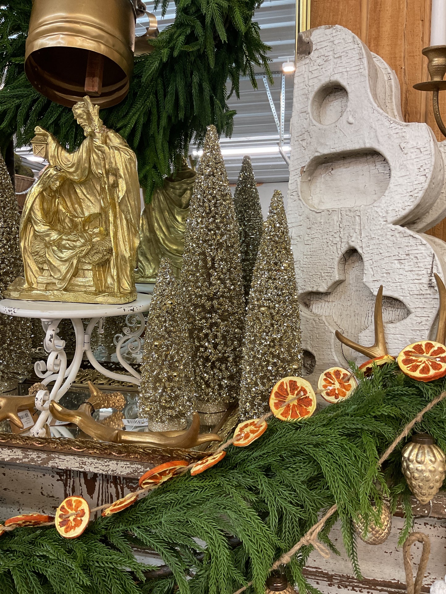Gold Ornament Bottle Brush SM