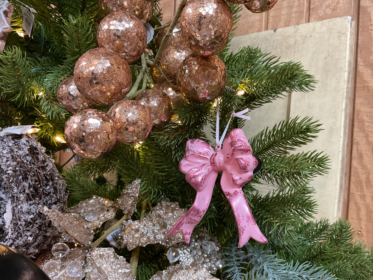 Pink bow orn 4.25”