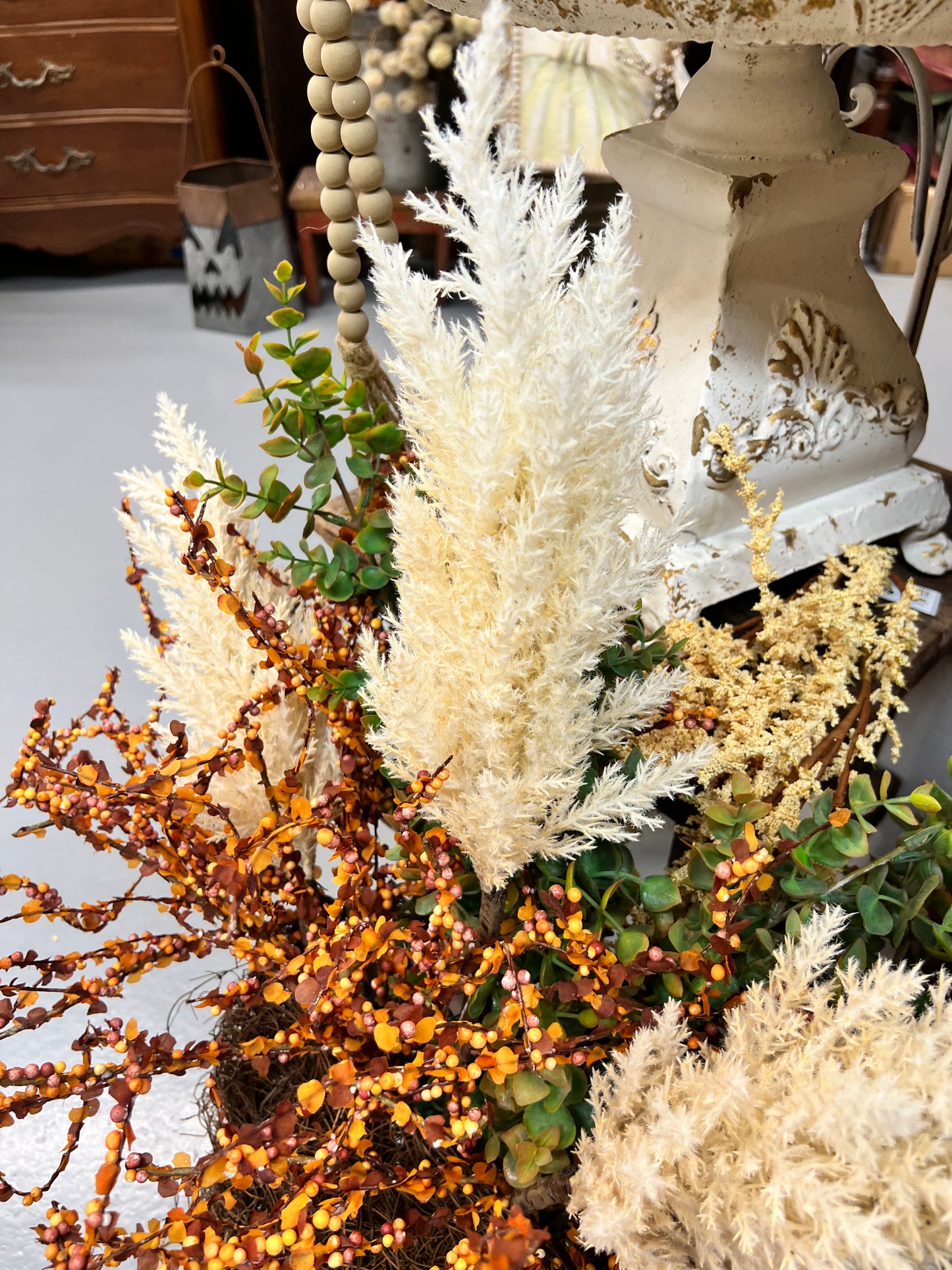 Dried astilbe stem