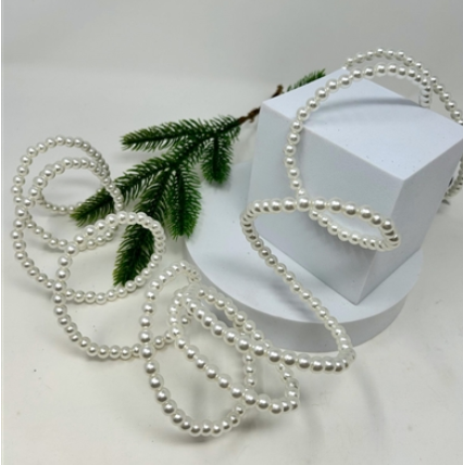 Pearl wired garland