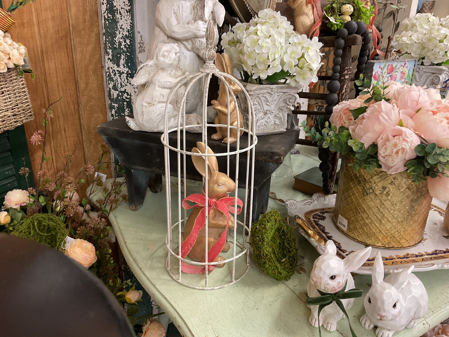 White wire cloche