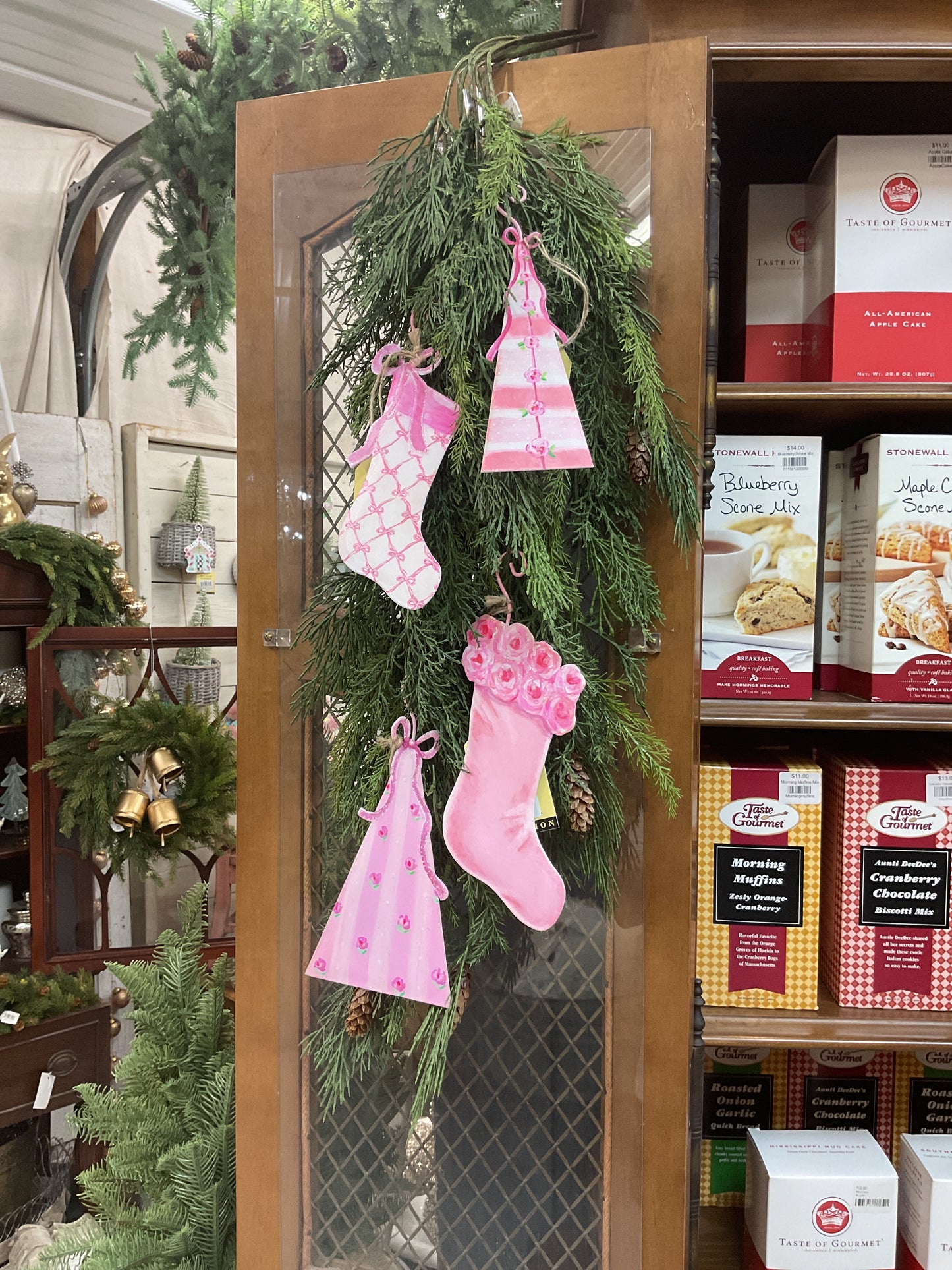 Advent Greens Hanging