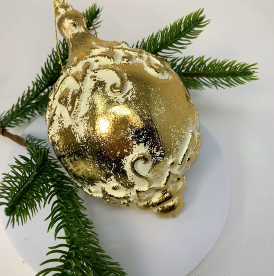 Gold Ornate Finial Orn