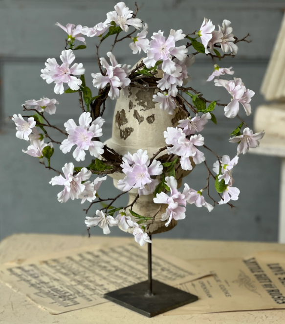 Lilac Cora CR 4.5”