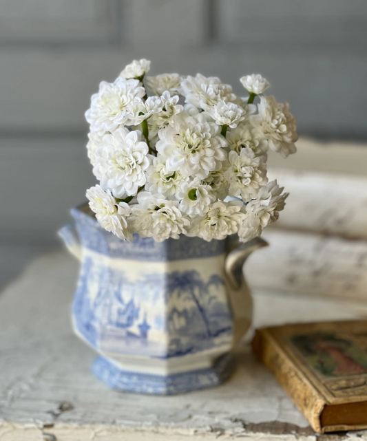 White Petal Pusher 10.5"