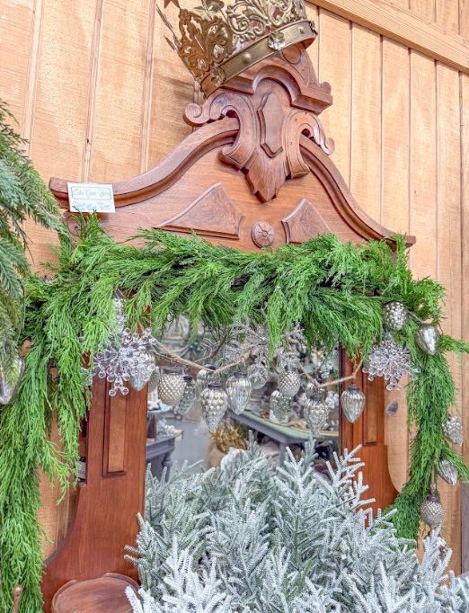 Cedar Garland