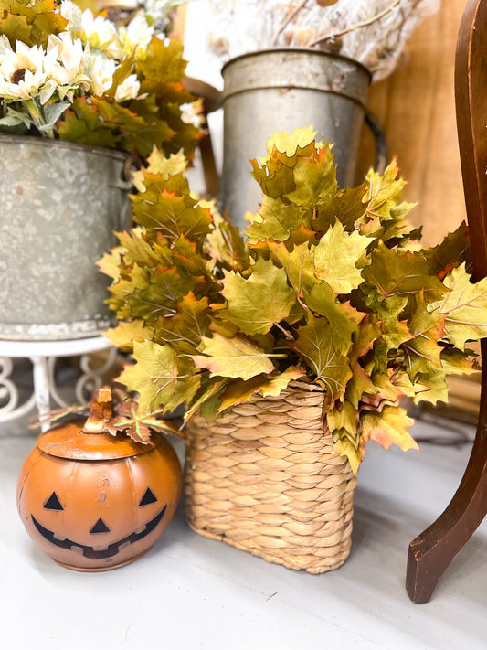 Maple Leaf Green Stem